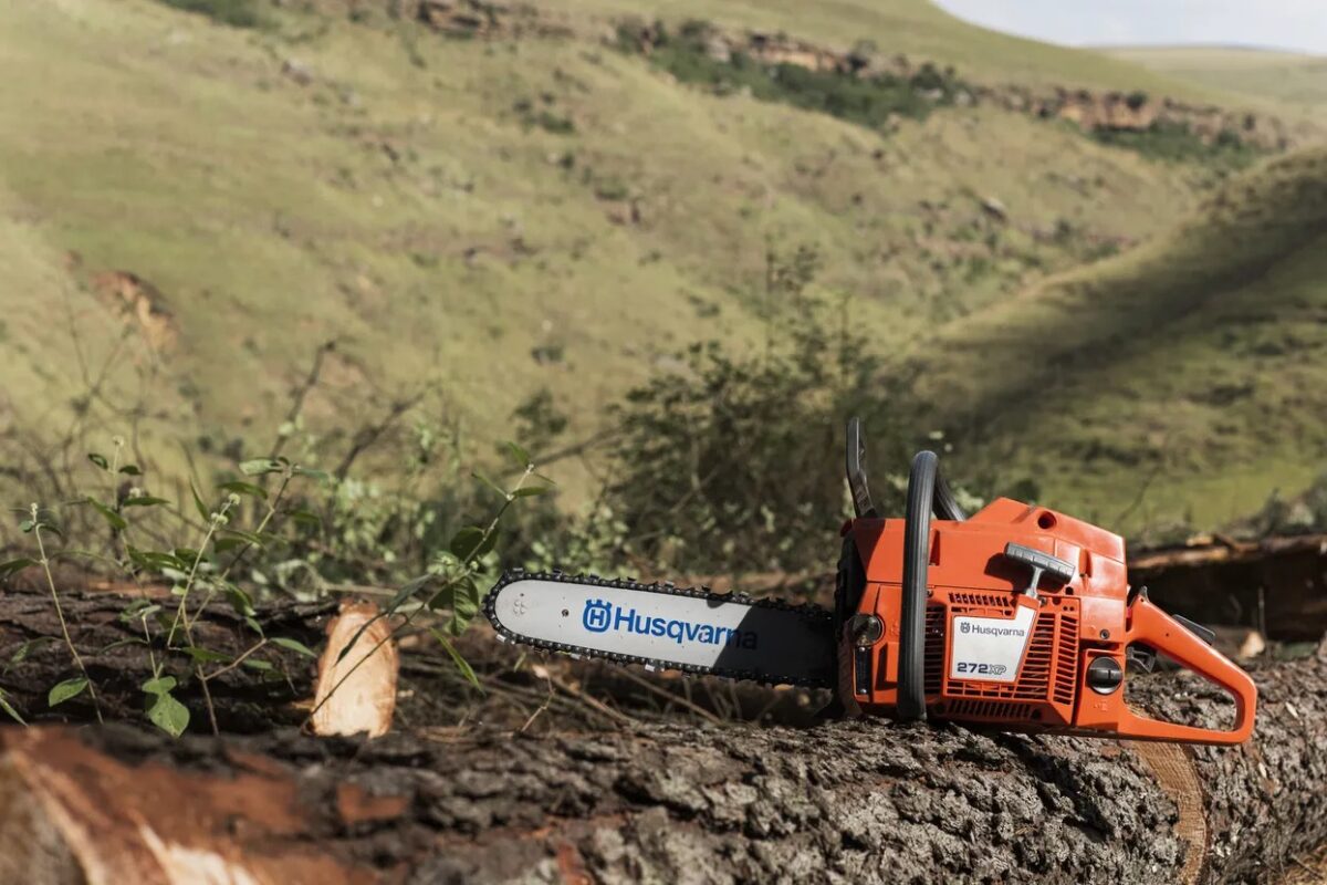 Husqvarna 272xp power saw - Image 4